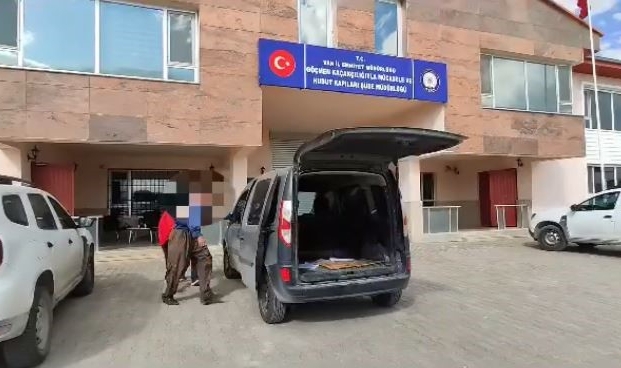 Van’da 4 organizatör tutuklandı