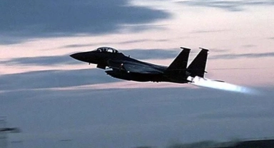 Washington'da yasak bölgeyi ihlal eden uçak düştü!
