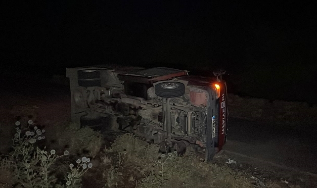 Yangına müdahaleye giden itfaiye erleri kaza yaptı