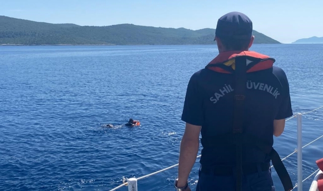Yüzerek Yunanistan'a geçmeye çalışan göçmen yakalandı
