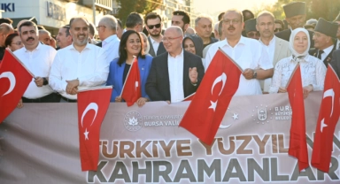 15 Temmuz'un yıldönümünde Bursa meydanları doldu