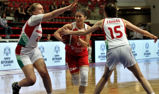 18 Yaş Altı Kız Basketbol Milli Takımı, Macaristan'a mağlup oldu