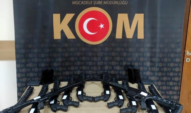 24 adet av tüfeğine el konuldu