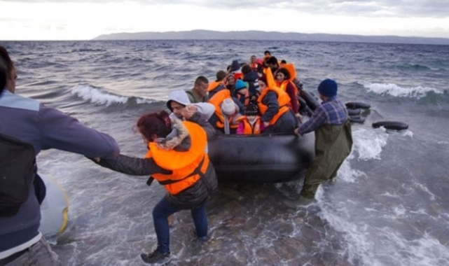 28 düzensiz göçmen İzmir açıklarında yakalandı