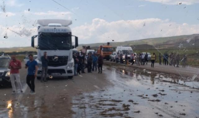Ağrı-İran karayolu ulaşıma açıldı
