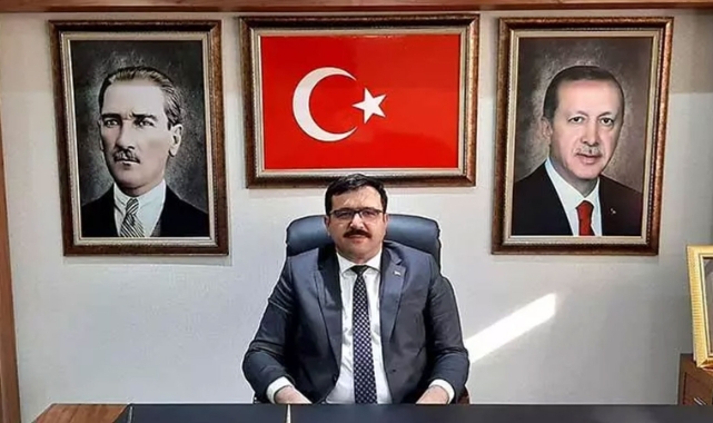 AK Parti'de bir il başkanı daha istifa etti