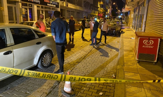 AK Parti'li Belediye Meclis Üyesinin işyeri kurşunlandı