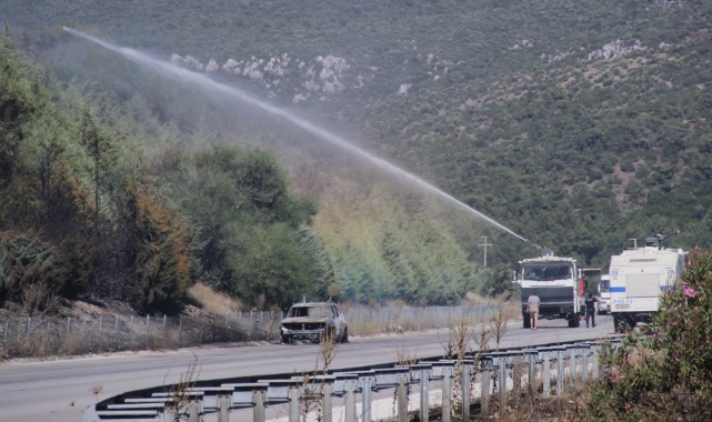 Alevler ormana sıçradı, müdahale sürüyor!