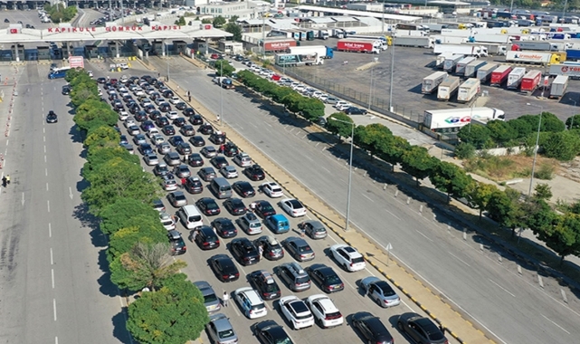 Almanya'ya dönecek gurbetçilere flaş uyarı!