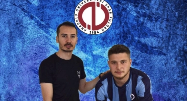 Anadolu Üniversitesi’nden çifte transfer