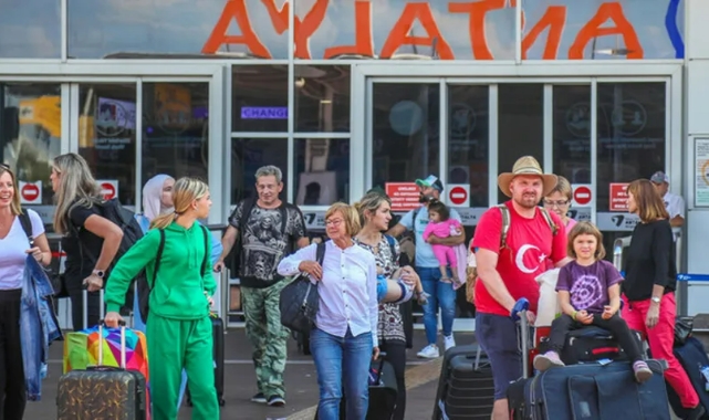 Antalya'ya 6 ayda 5 milyonu aşkın turist geldi
