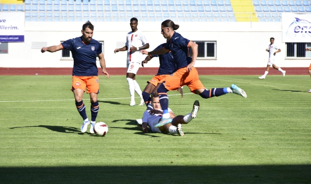 Antalyaspor Başakşehir’i 2-1’lik skorla mağlup etti