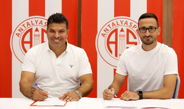 Antalyaspor'un ilk transferi Erdoğan Yeşilyurt