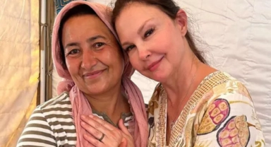 Ashley Judd deprem bölgesinde!