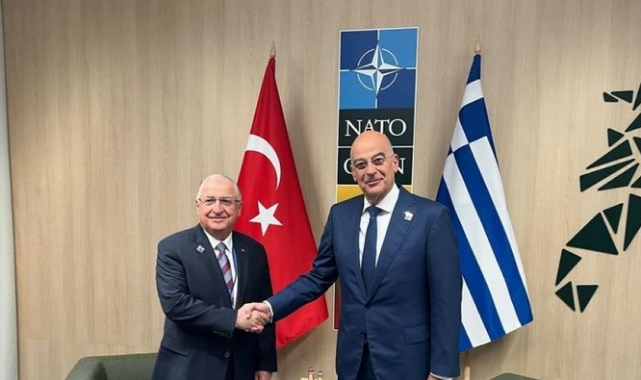 Bakan Güler, Yunan mevkidaşı ile görüştü