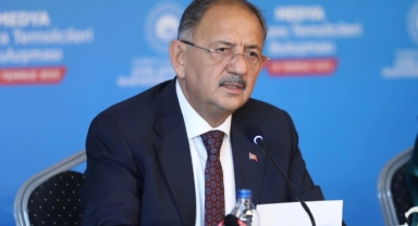 Bakan Özhaseki: "Örnek teşkil edecek yapılar inşa edeceğiz"