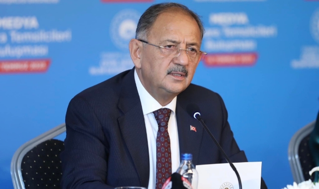 Bakan Özhaseki: "Örnek teşkil edecek yapılar inşa edeceğiz"