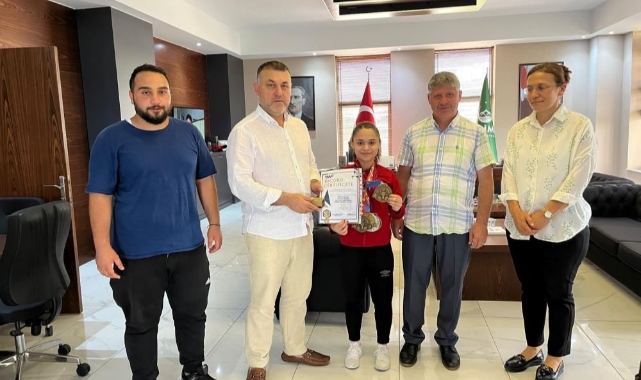 Başkan Yavuz Avrupa şampiyonunu ağırladı