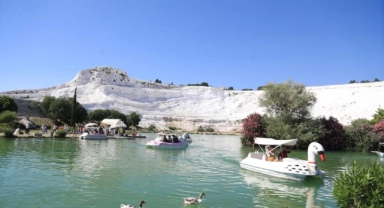 Bayram tatilinin gözdesi ‘Pamukkale’