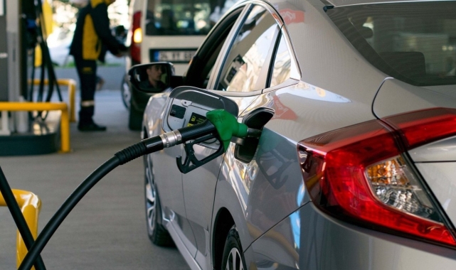 Benzine bir büyük zam daha geliyor!