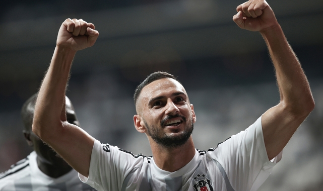 Beşiktaş'ın Avrupa'daki 300. golü Onur Bulut'tan