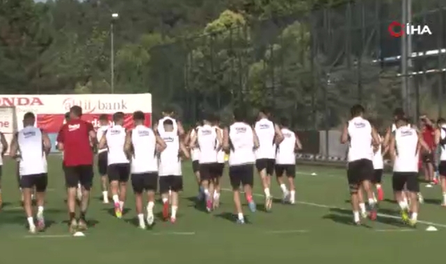Beşiktaş, kondisyon ve taktik çalıştı