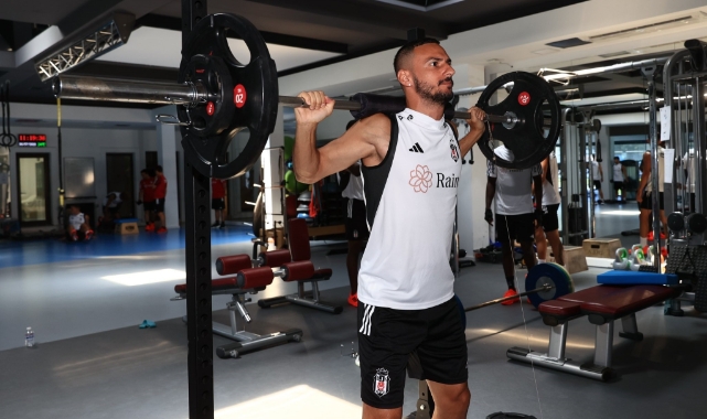 Beşiktaş, maç hazırlıklarına devam ediyor