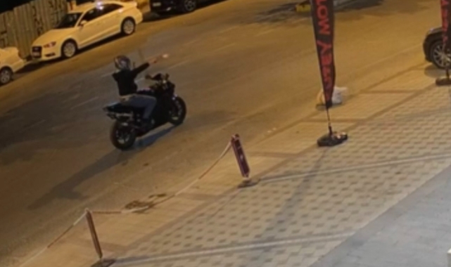 Beylikdüzü'nde galeriye kurşun yağdırdı