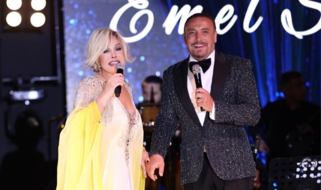 Bodrum'da Emel Sayın'dan nostalji rüzgarı