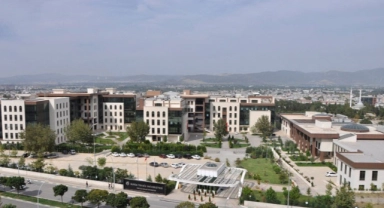 BTÜ eğitimde küresel başarıya ulaştı