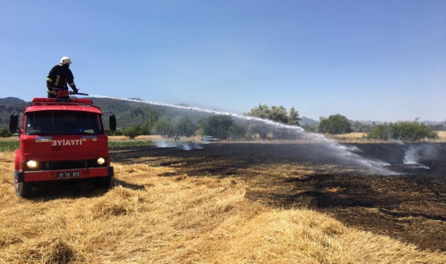 Burdur’da anız yangını