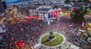 Bursa'da 15 Temmuz'a vefa