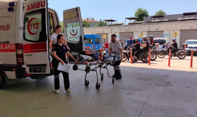 Bursa'da akrabalar arasında kavga: 3'ü polis 6 yaralı