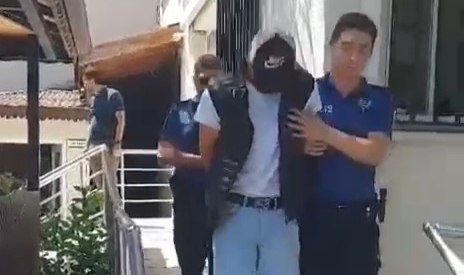 Bursa'da hırsız suçüstü yakalandı