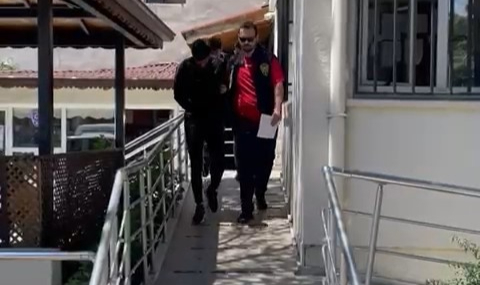 Bursa'da hızsızların hedefi turist aile oldu!