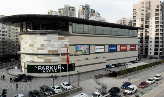 Bursa'nın en keyifli alışveriş merkezi: 'Parkur AVM'