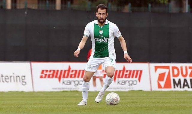 Bursaspor'da yaprak dökümü! Ayaroğlu'nun yeni adresi...