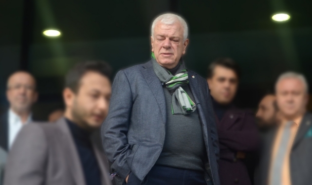 Bursaspor'dan Ali Ay açıklaması! "Bu yüzden lisans alamıyoruz"