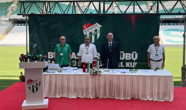 Bursaspor Olağanüstü Seçimli Genel Kurul Toplantısı gerçekleştiriliyor