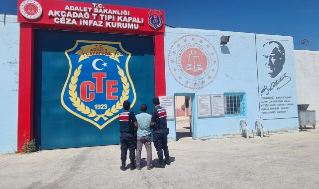 Cinayet zanlısı jandarma tarafından yakalandı