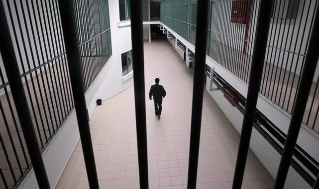Covid-19 iznindeki hükümlülerle ilgili yasal düzenleme başlıyor