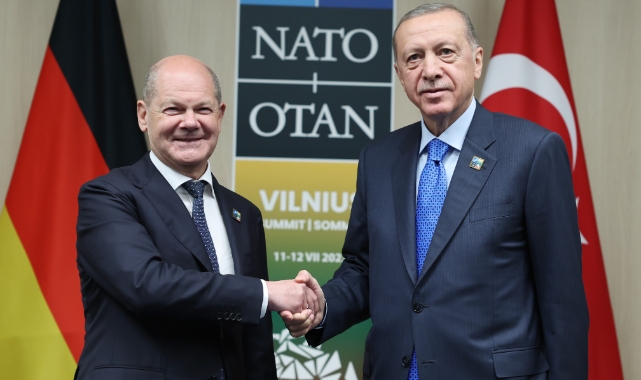 Cumhurbaşkanı Erdoğan, Scholz ile görüştü