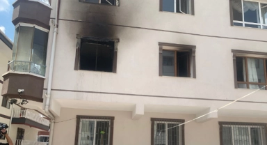 Ankara'da daire alevlere teslim oldu!