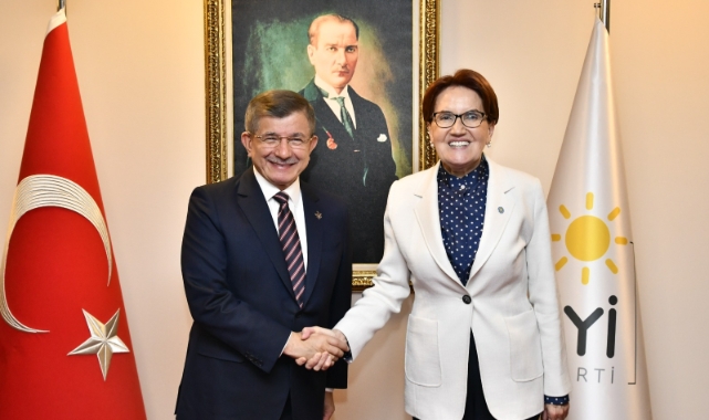Davutoğlu'ndan Akşener'e 'Hayırlı olsun' ziyareti