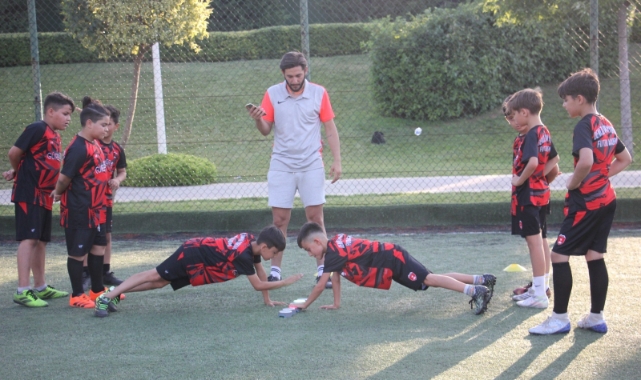 Denizli İdmanyurdu, alt yapıda çalışmalara hız verdi