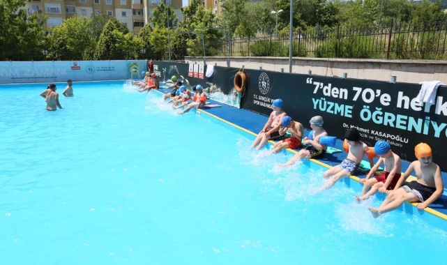 Derince'de yüzme bilmeyen kalmayacak
