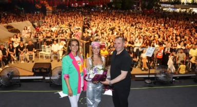 Derya Uluğ Yalova'da hastanelik oldu