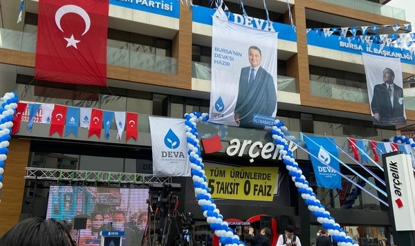 DEVA Bursa'da 'Gök' gürledi