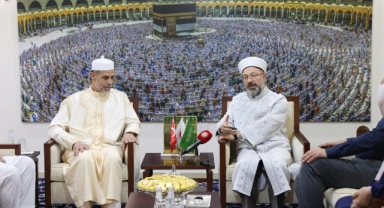 Diyanet İşleri Başkanı Erbaş, Libya Hac Bakanı ile bir araya geldi