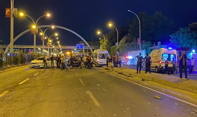 Diyarbakır’da zincirleme kaza: 5 yaralı